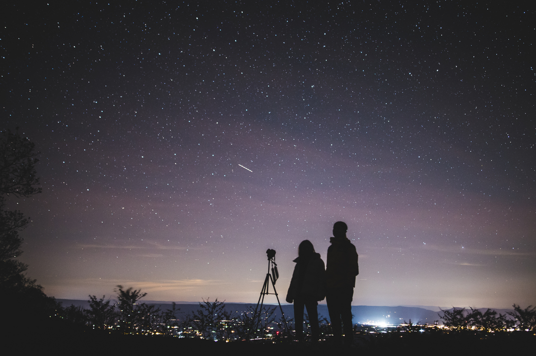 Want to buy a beginner's telescope? Check out our top 3!